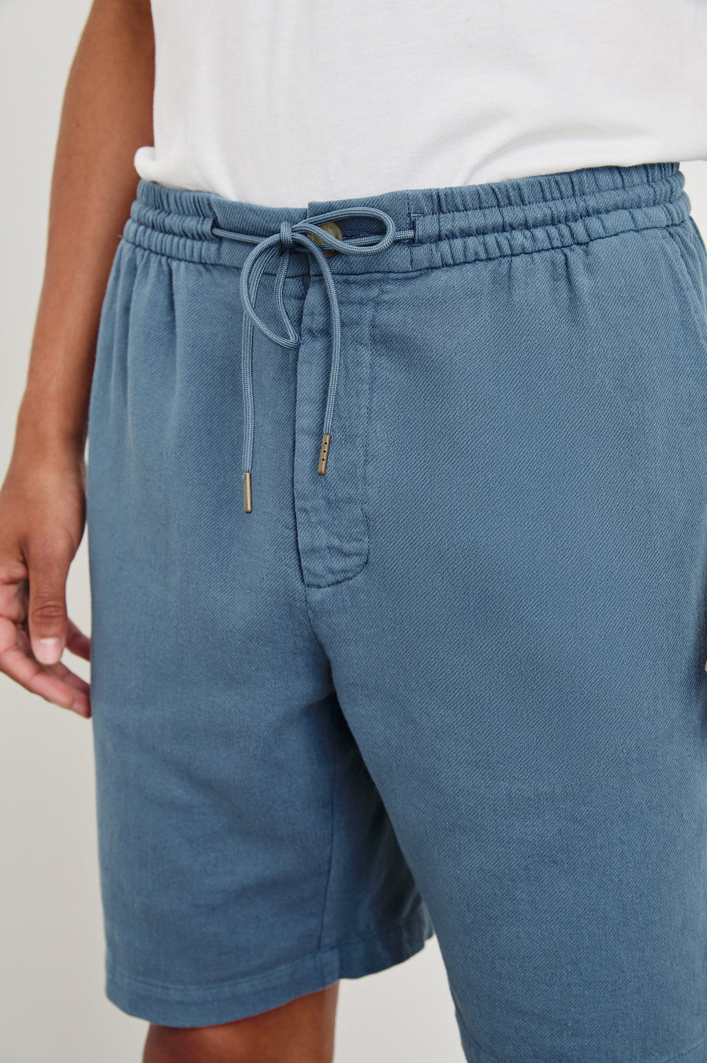 ARCHER 8.5" SHORT - WASHED BLUE