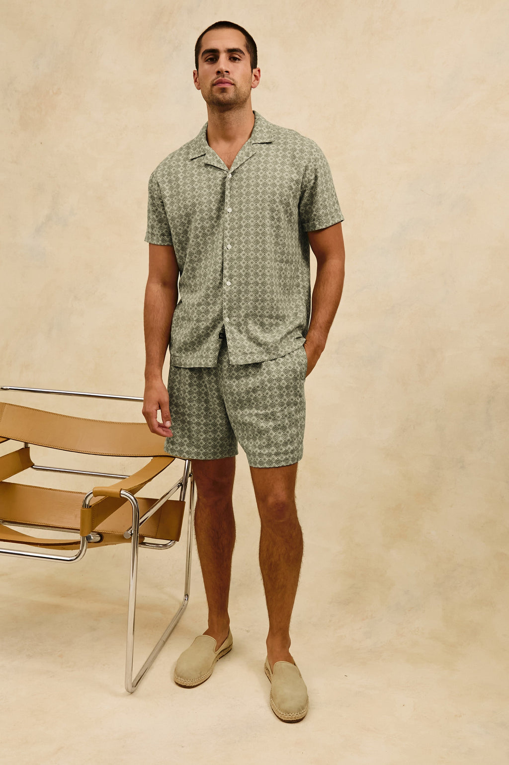 ARIES SHORT - DIAMOND OAT OLIVE