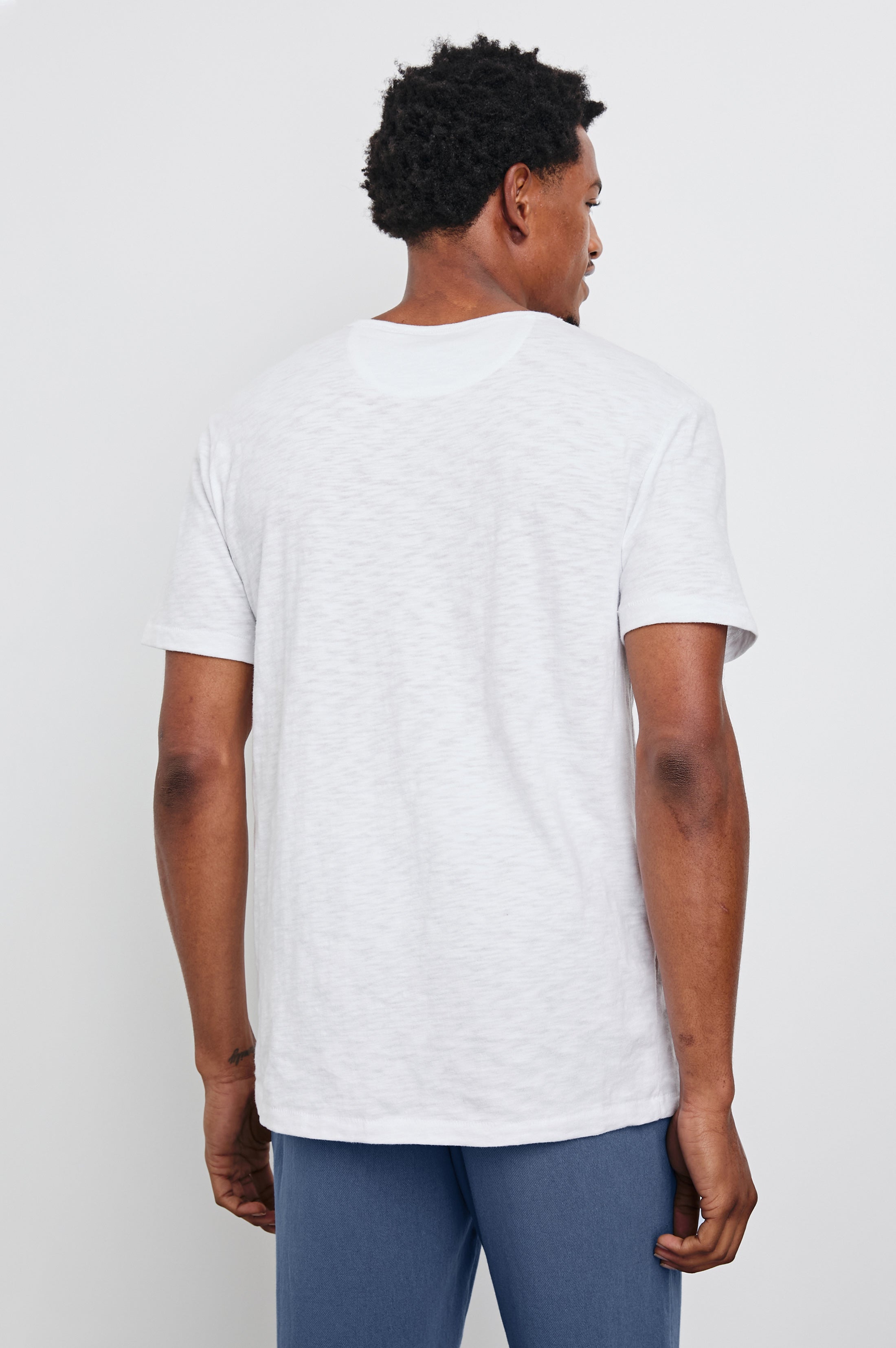 NEIL T-SHIRT - WHITE